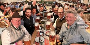 Vorstand und Beirat auf der Wiesn