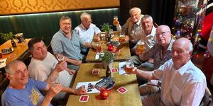 Traditioneller Sommerstammtisch in der Astra Brauerei St. Pauli